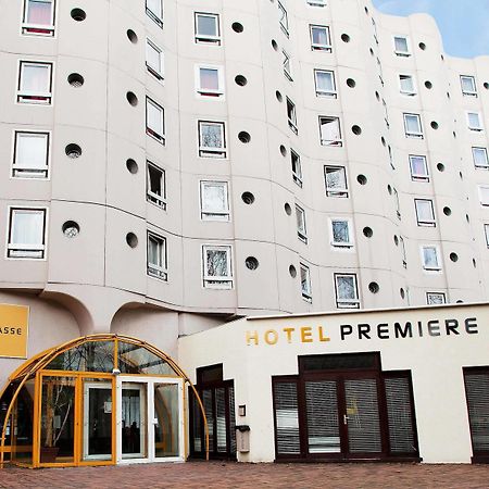 Hotelf1 Cergy Εξωτερικό φωτογραφία